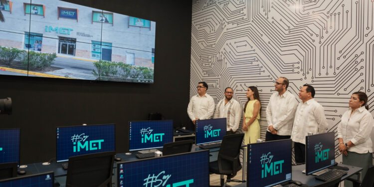 iMET inaugura sus puertas con el respaldo del Gobernador de Yucatán y líderes del sector educativo y empresarial