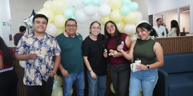 iMET reconoce a sus alumnos en el Día del Estudiante