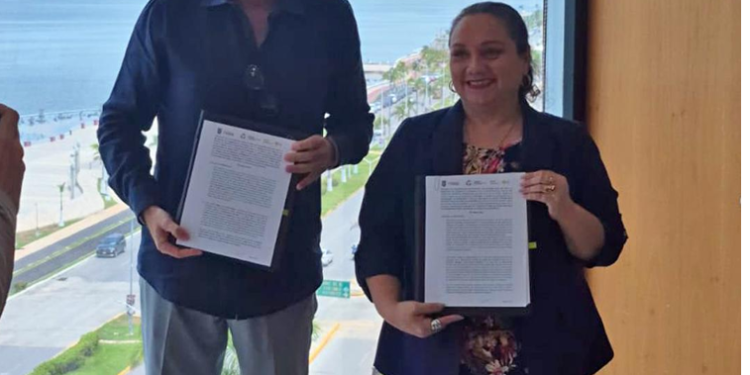 CUME México y Sedeco Campeche firman convenio de servicio social para estudiantes