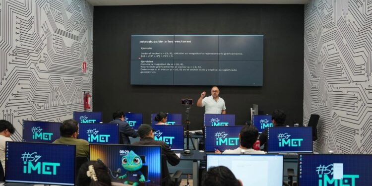 Arranca la Licenciatura en Inteligencia Artificial y Ciencia de Datos del iMET