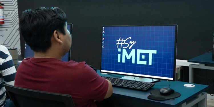 El iMET cierra su primer ciclo escolar 2025-2026 con sus primeros egresados